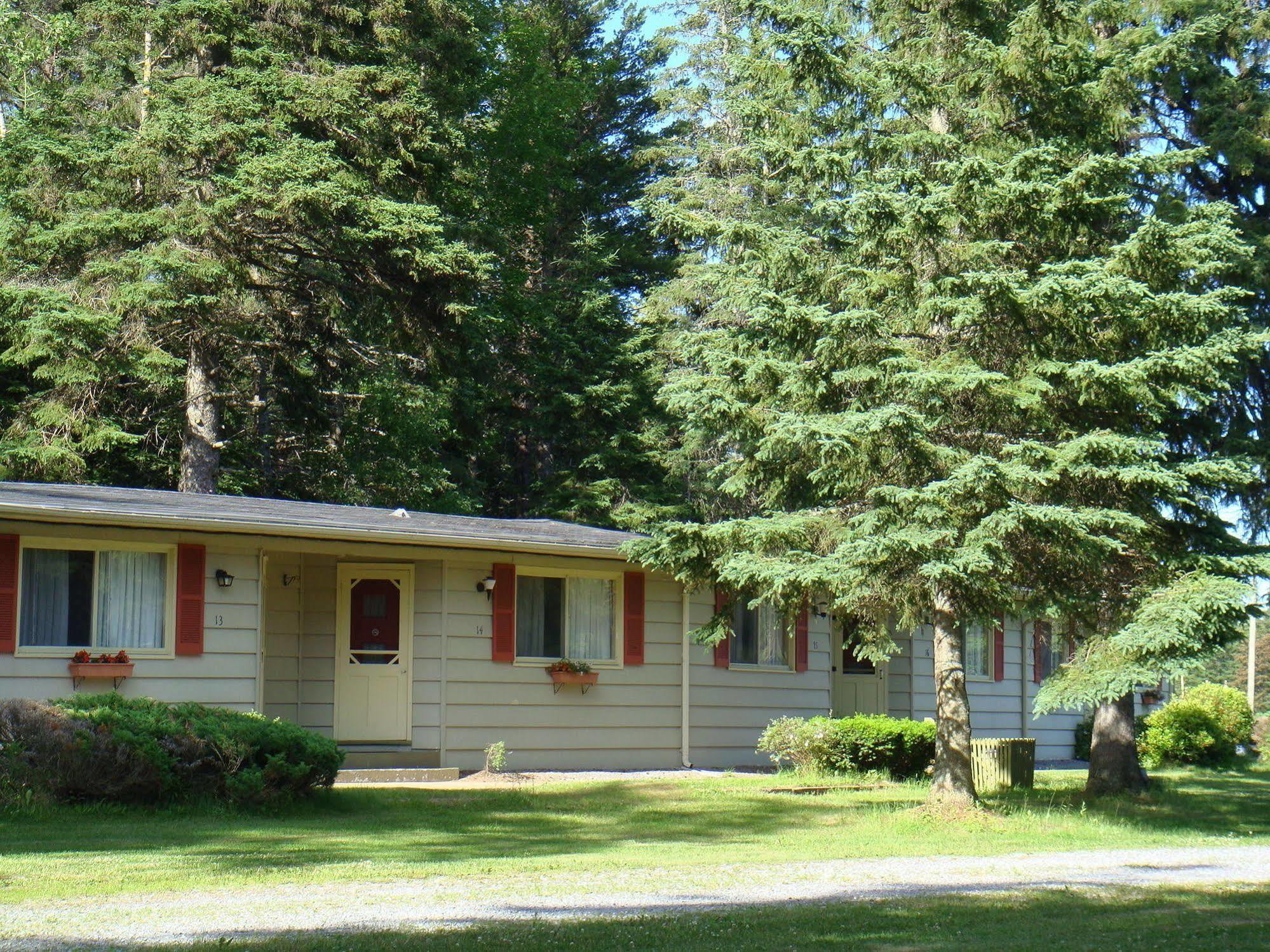 Pinecone Motel 서식스 외부 사진